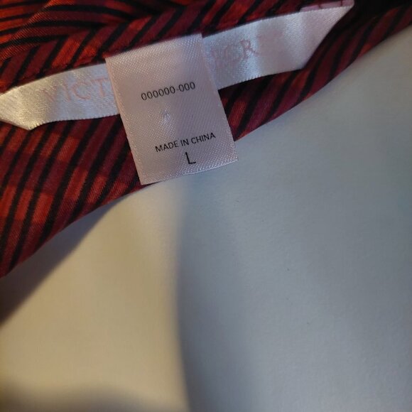 Victoria Secret Red Pijamas Size L Satin Silky Top/ Bottom Set Sleepwear Comfort - Picture 8 of 12